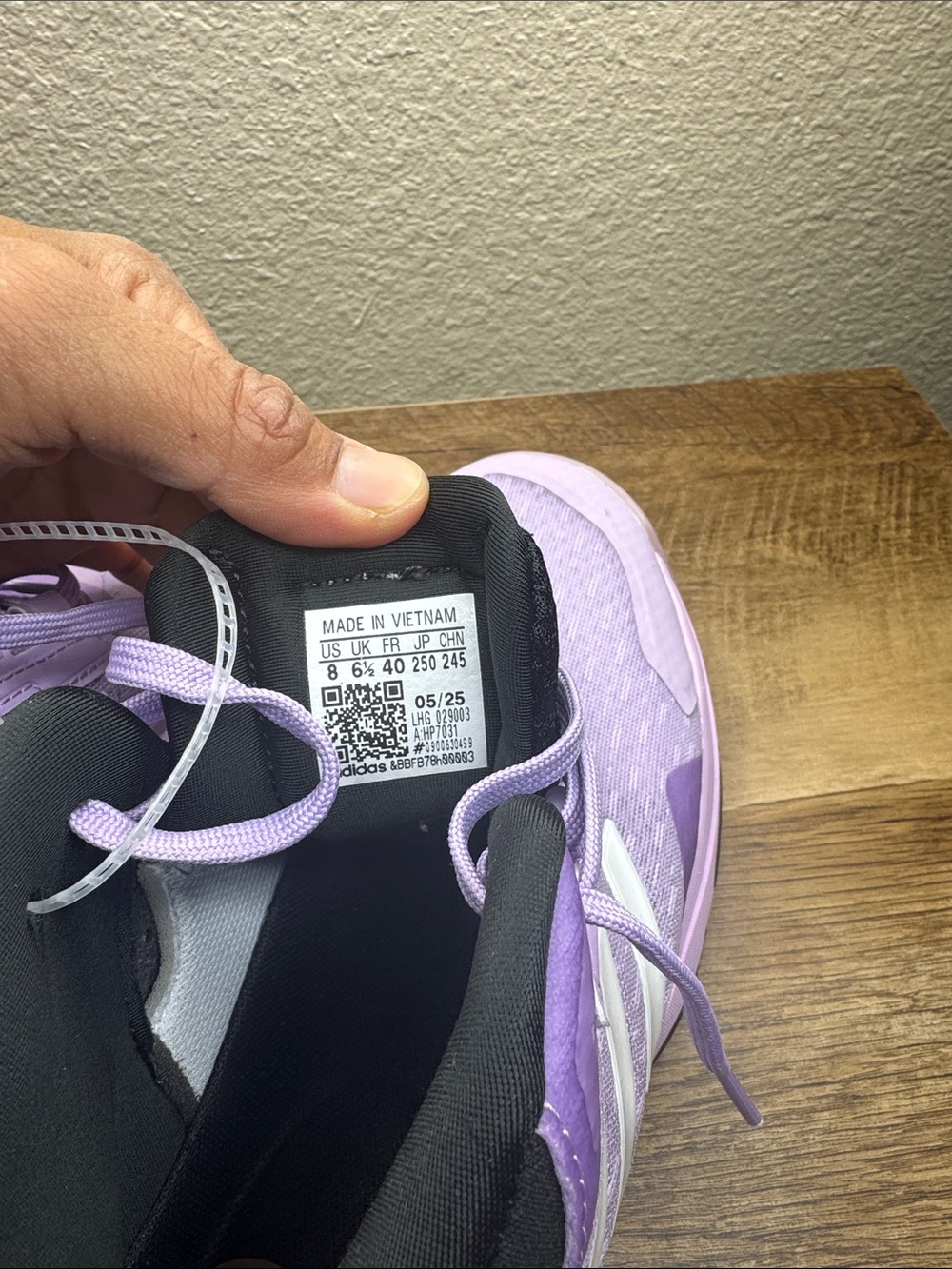NWT Adidas Crazy lFlight 6 Mid Women's Volley Ball - Picture 7 of 8